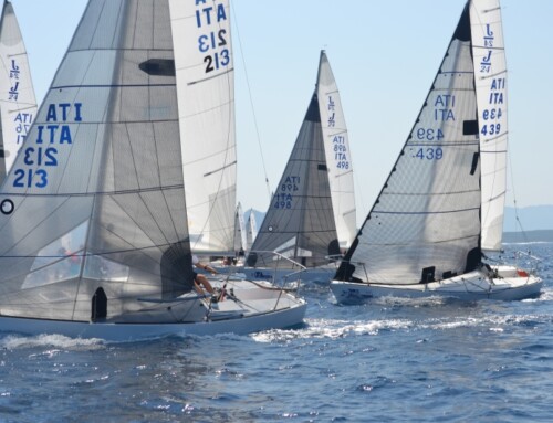 NEWS: IL CAMPIONATO EUROPEO J24 2024 SI SVOLGERA’ IN COSTA SMERALDA
